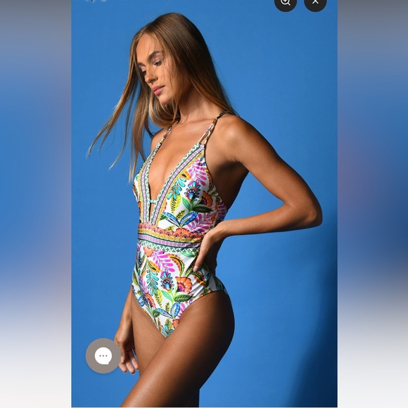 Sunshine 79 swimsuit - v plunge one piece w tummy control size 6 bathing suit - Picture 14 of 14